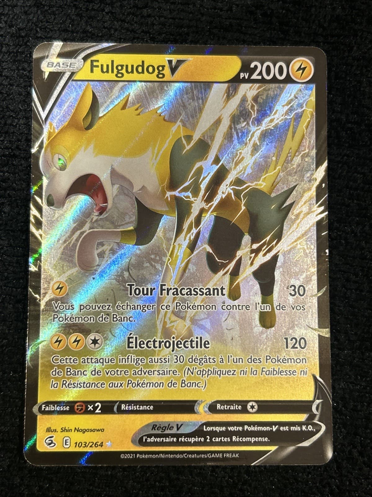 Carte Pokémon - Fulgudog V 103/264 - EB08 Poing de Fusion - Neuf FR (port groupé