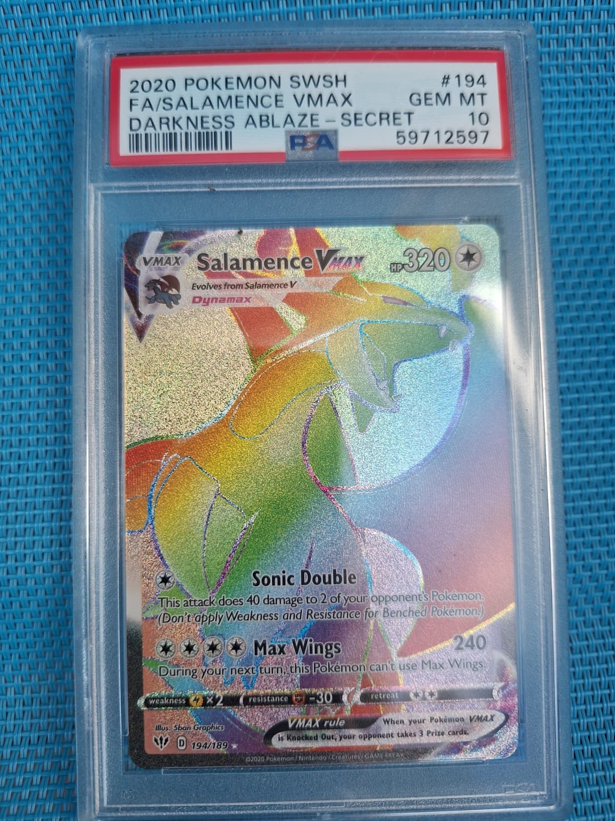 Pokémon TCG Salamence VMAX Darkness Ablaze Holo Card 194/189 PSA 10 Secret Rare