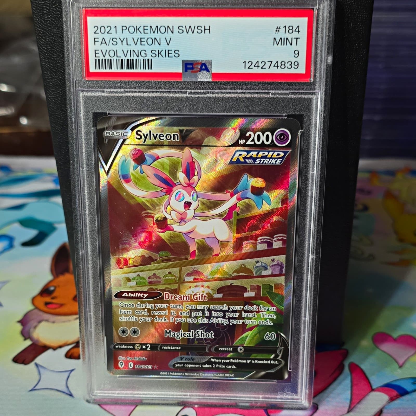 PSA 9 2021 Pokemon Sylveon V 184/203 Evolving Skies Alt Full Art Holo