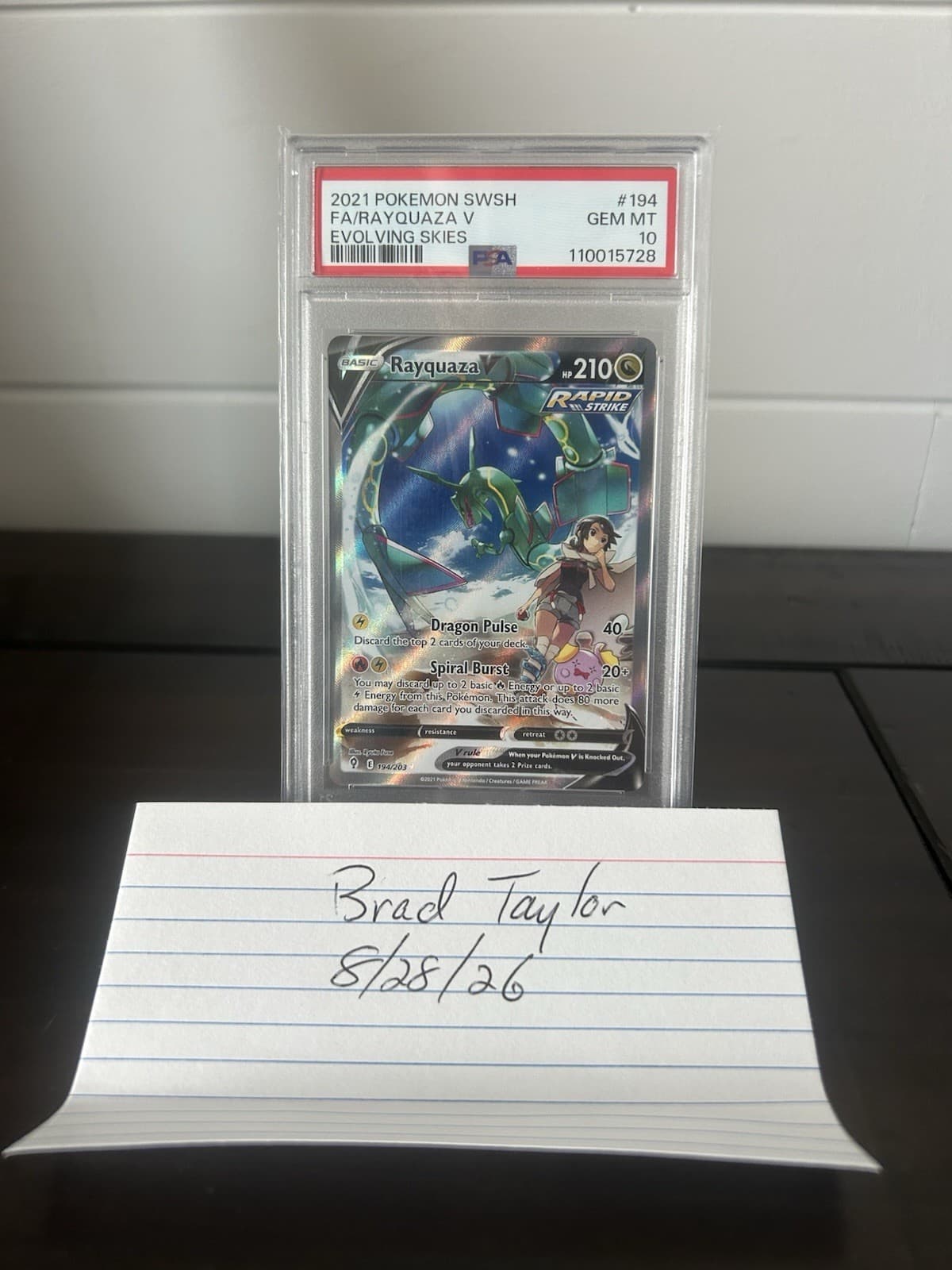 Pokémon TCG Rayquaza V SWSH FA Evolving Skies 194/203 PSA10