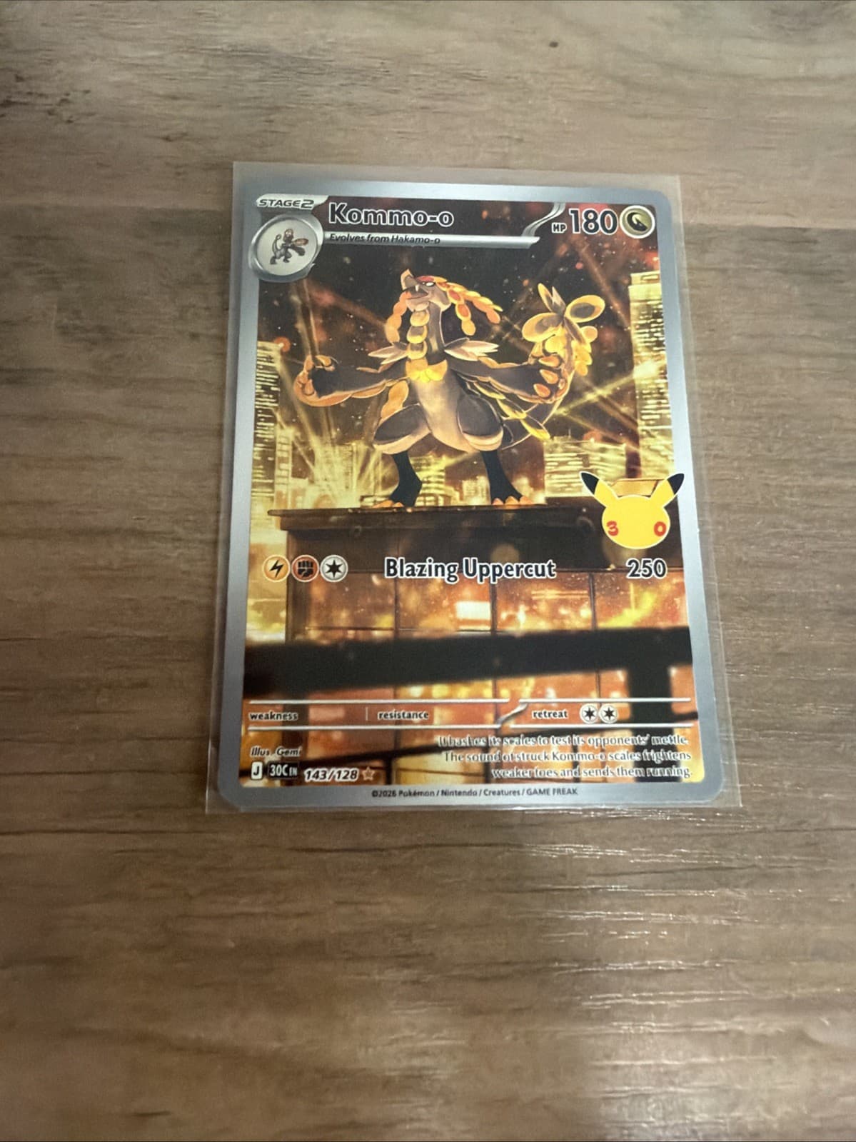Kommo-o 143/128 Holo Illustration Rare ME: 30th Celebration Pokemon NM/M