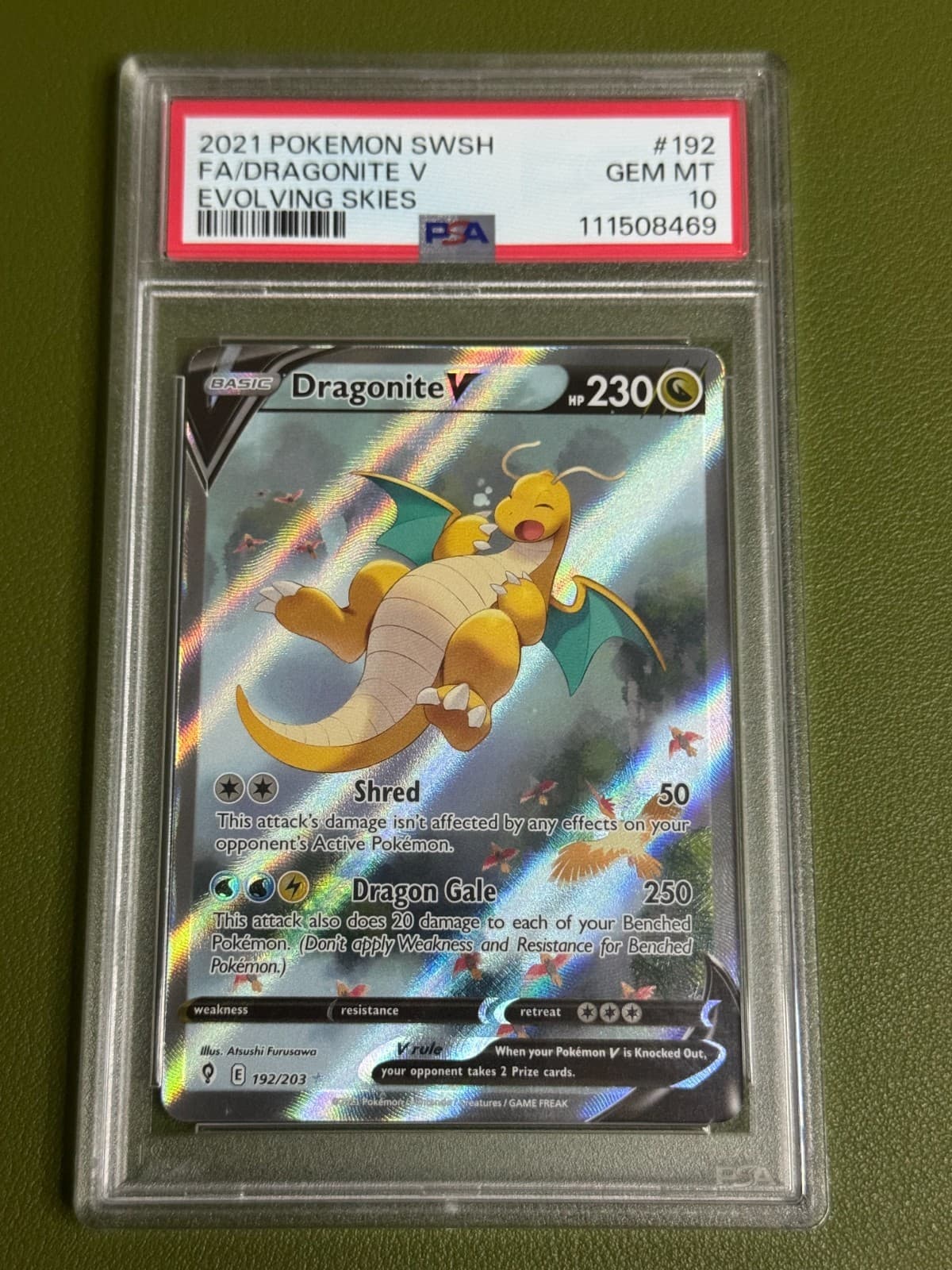 Dragonite V 192/203 Sword & Shield Evolving Skies Alt Art Pokemon English PSA 10