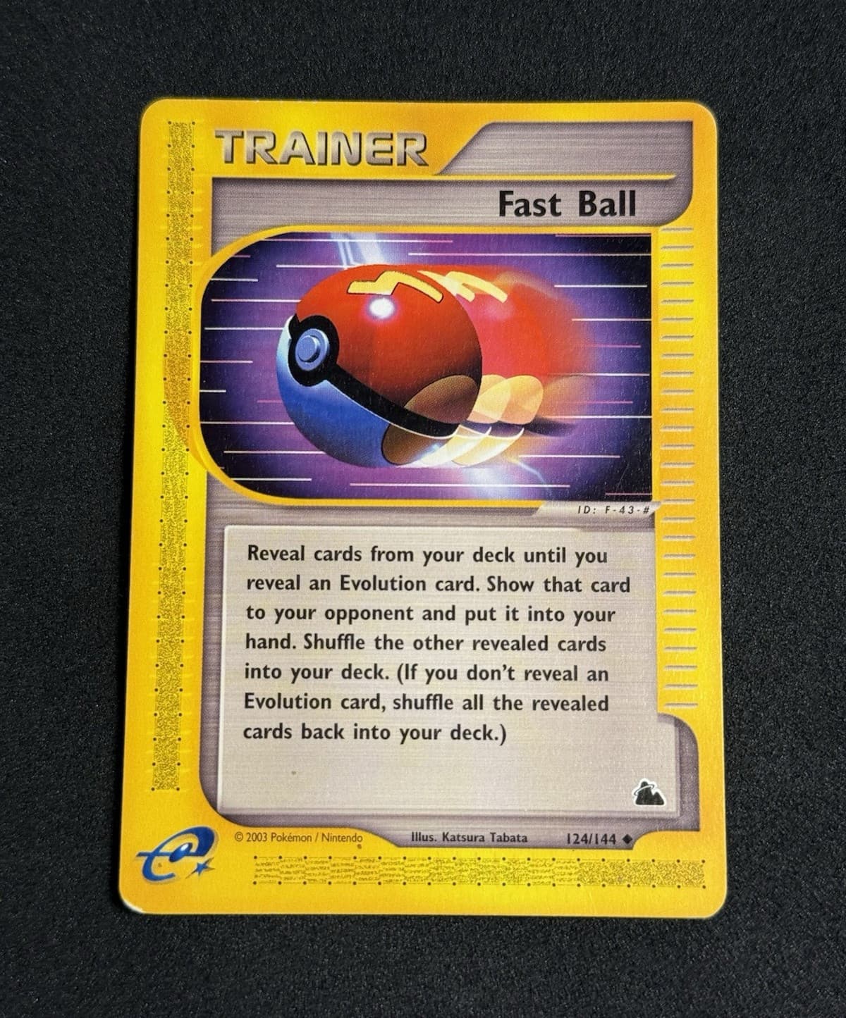 The Pokémon Company Fast Ball Skyridge 124/144 Regular Uncommon 2003 English
