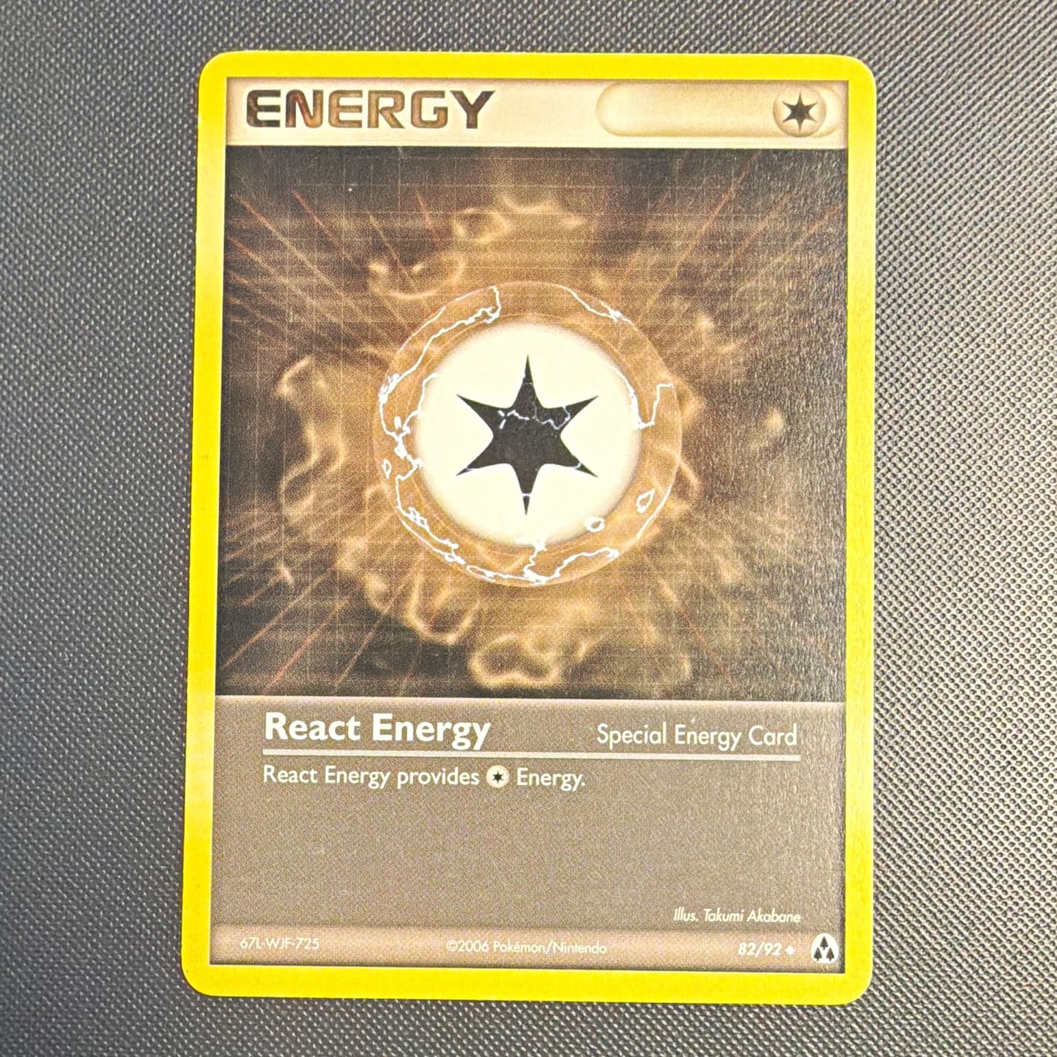The Pokémon Company React Energy 82/92 EX Legend Maker Regular Uncommon EN 2006