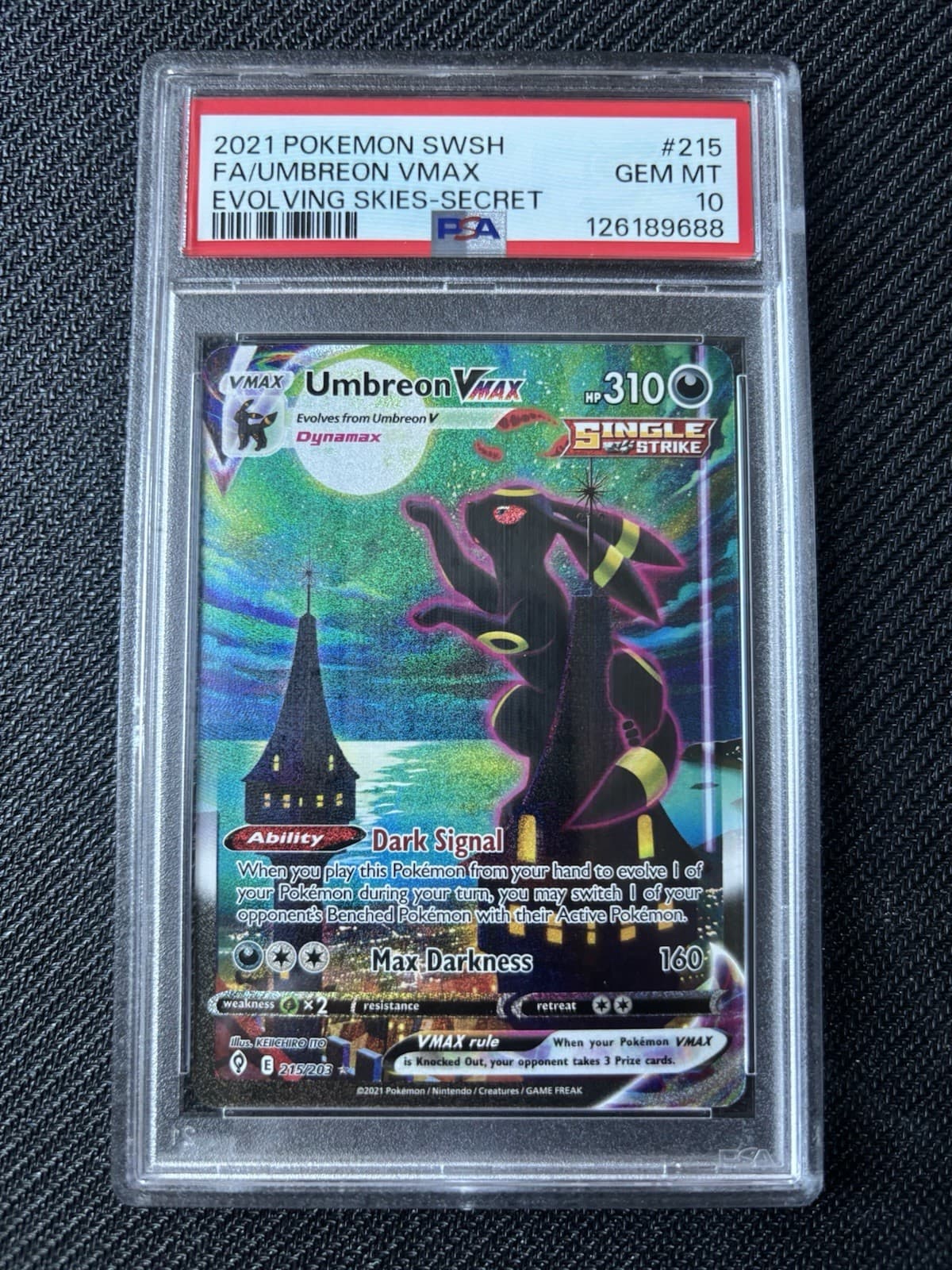 Pokemon Umbreon VMAX Alt Art Full Art Secret Rare Holo 215/203 PSA 10