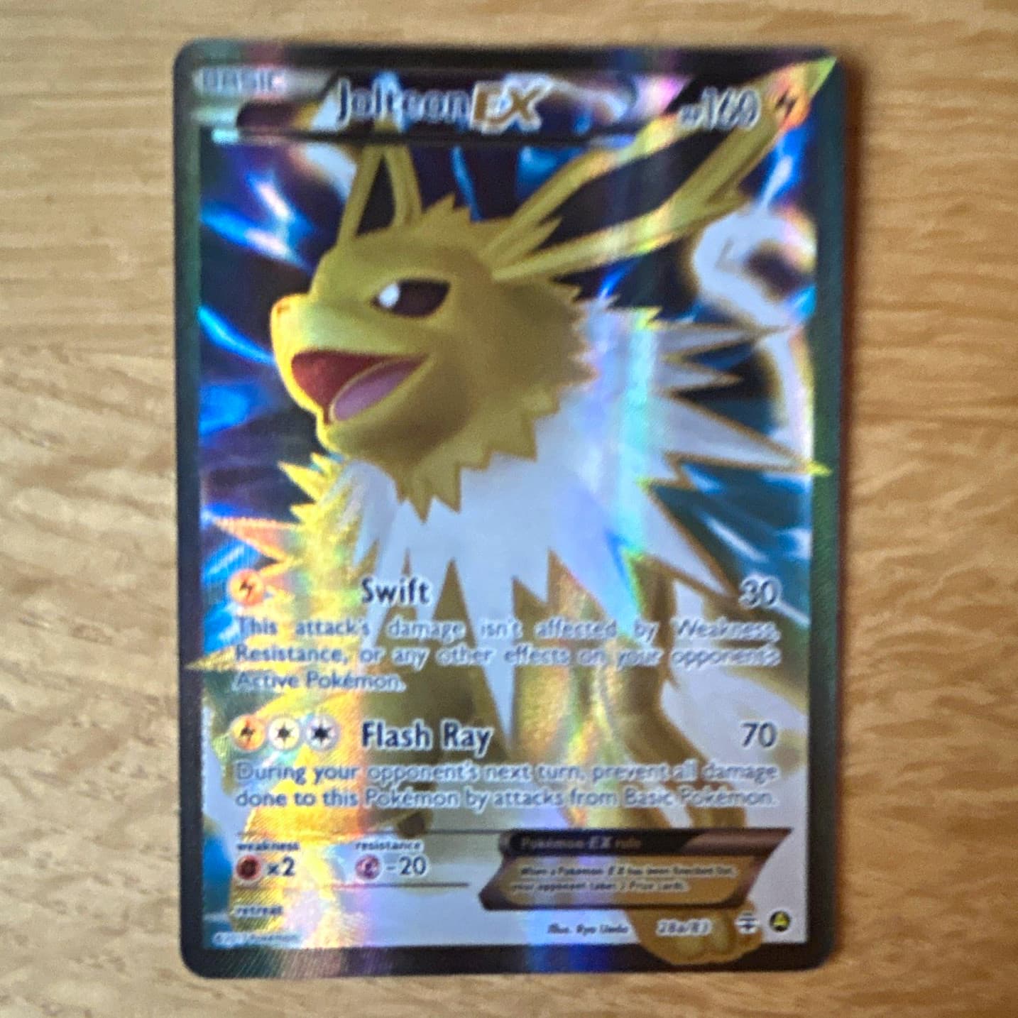 The Pokémon Company Jolteon ex EX 28/83 Generations Holo Ultra Rare EN 160HP