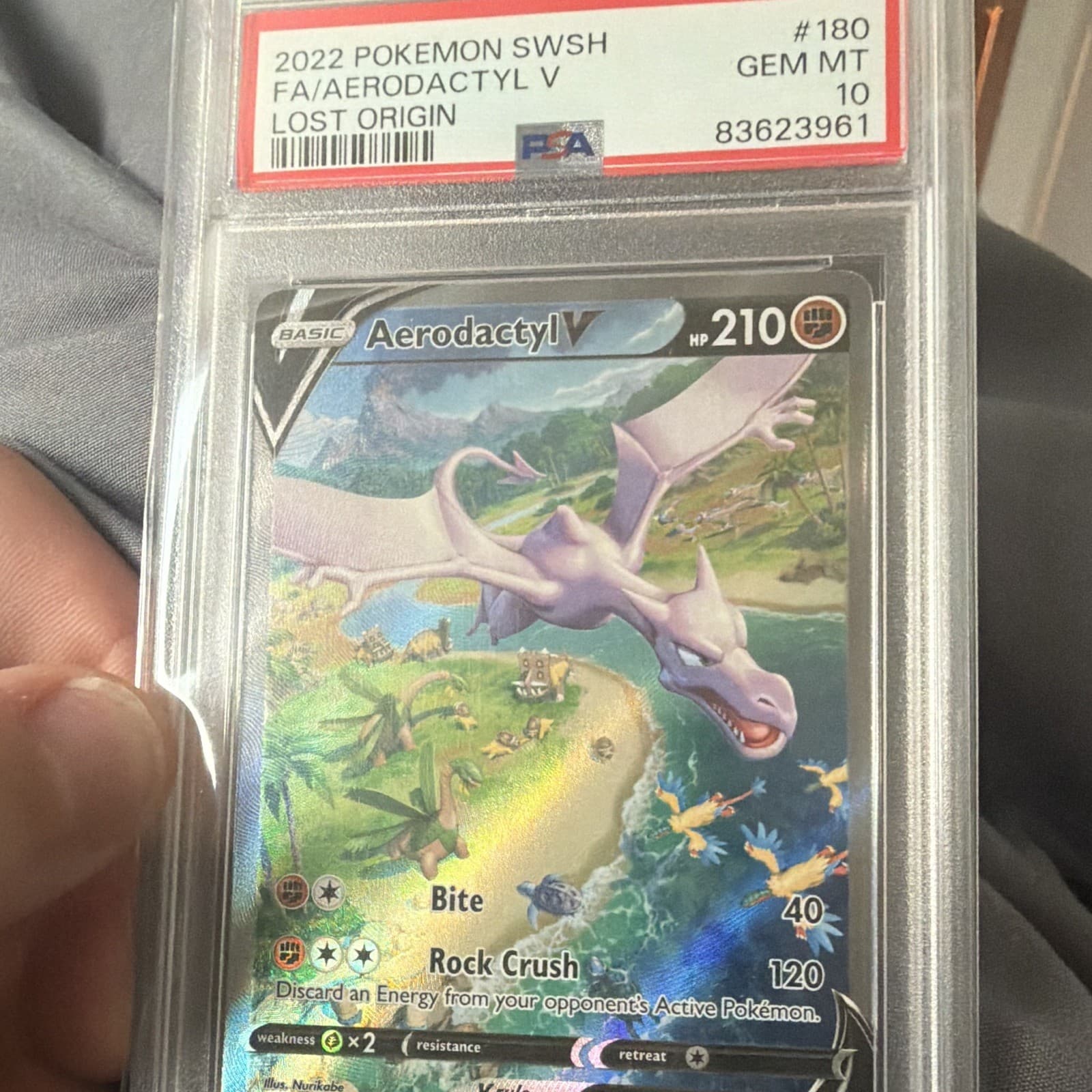 Pokémon Aerodactyl V Alt Full Art Holo Ultra Rare PSA 10 Lost Origin 180/196