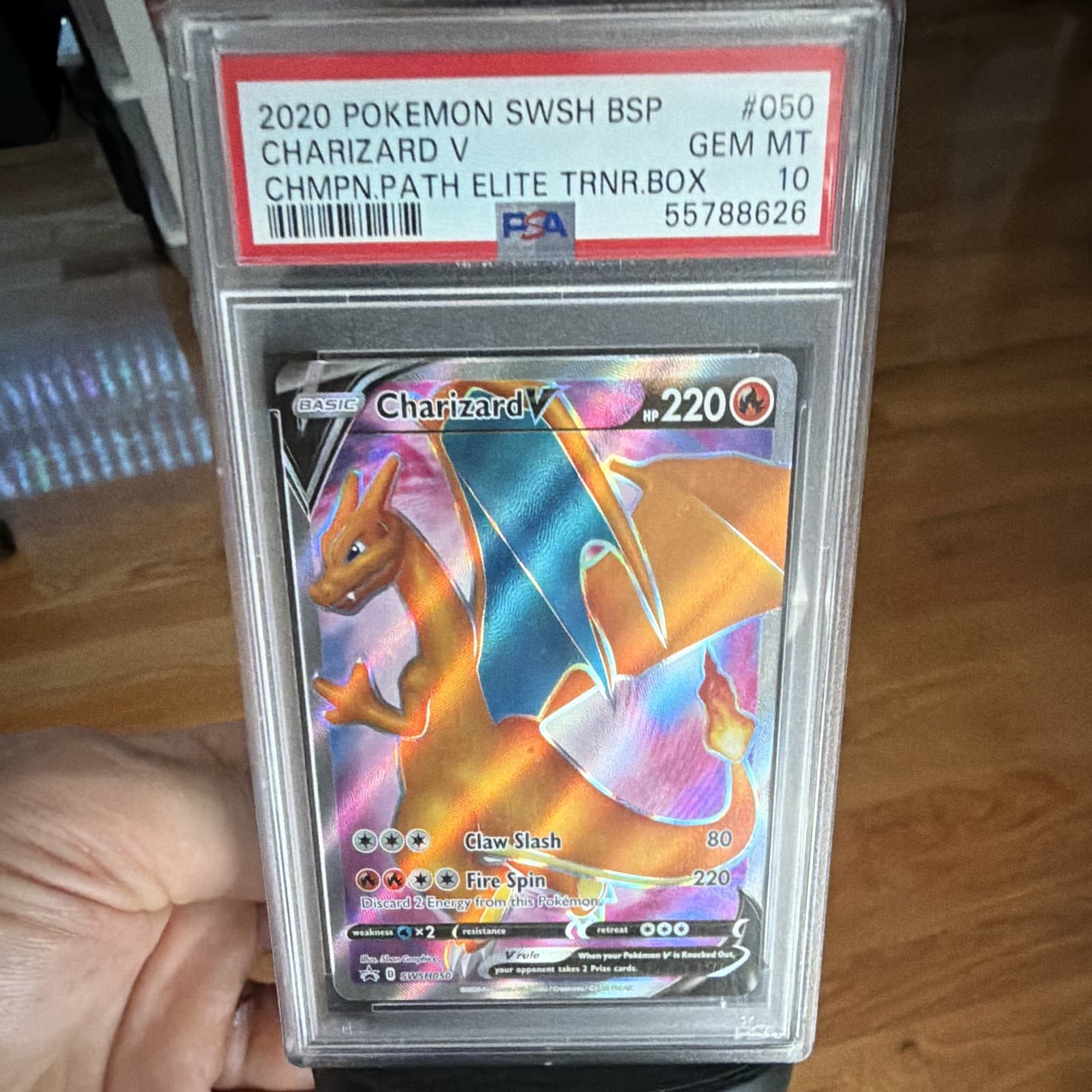 Charizard V 2020 Pokemon SWSH Black Star Promo SWSH050 Holo PSA 10