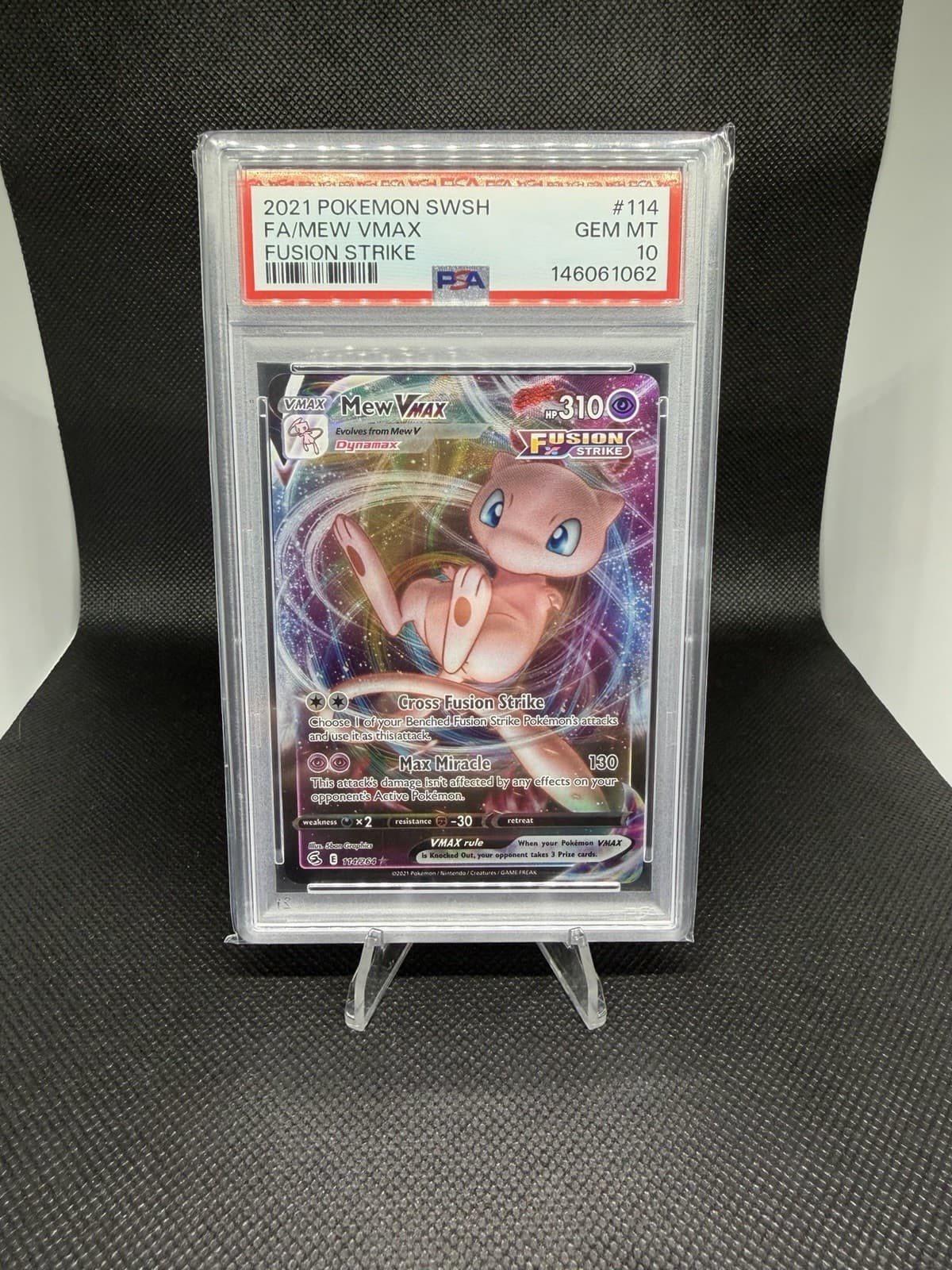 Pokemon TCG Mew VMAX Full Art Holo 114/264 Fusion Strike 2021 PSA 10