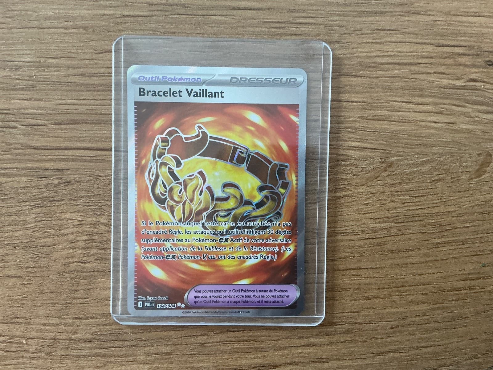 Carte Pokémon : Bracelet Vaillant 104/084 Nuit Noire Français NEUF