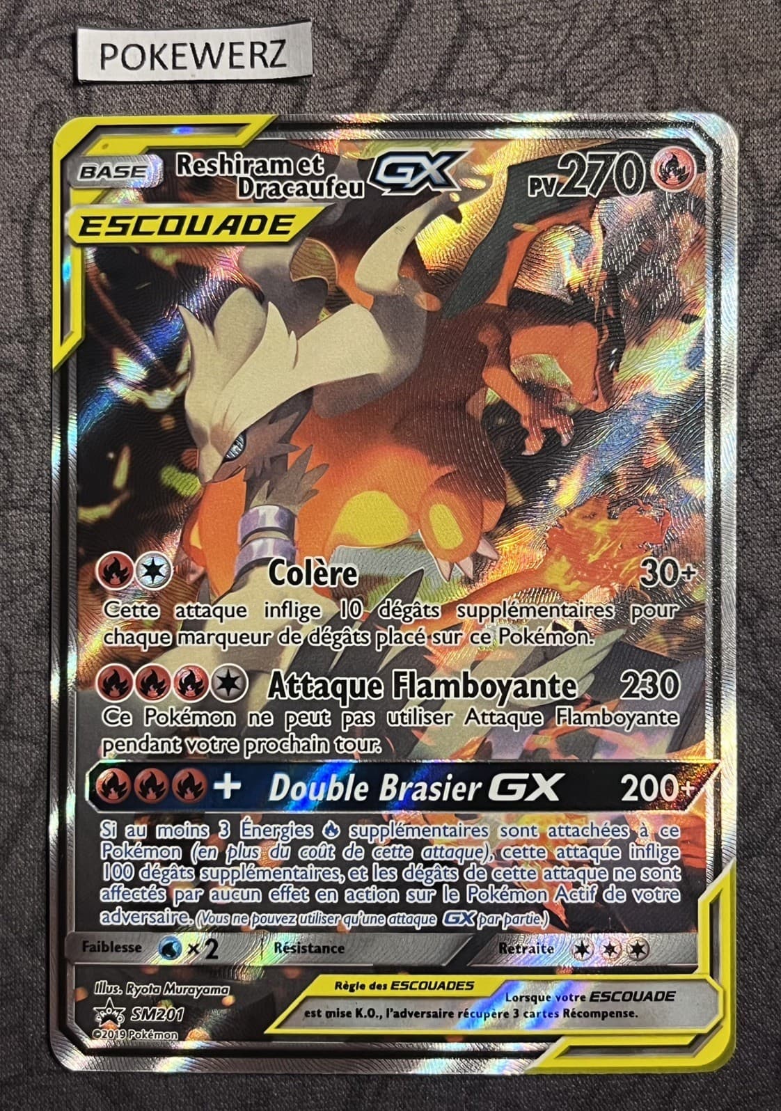 Carte Pokémon : Reshiram et Dracaufeu GX SM201 Promo Soleil & Lune Française