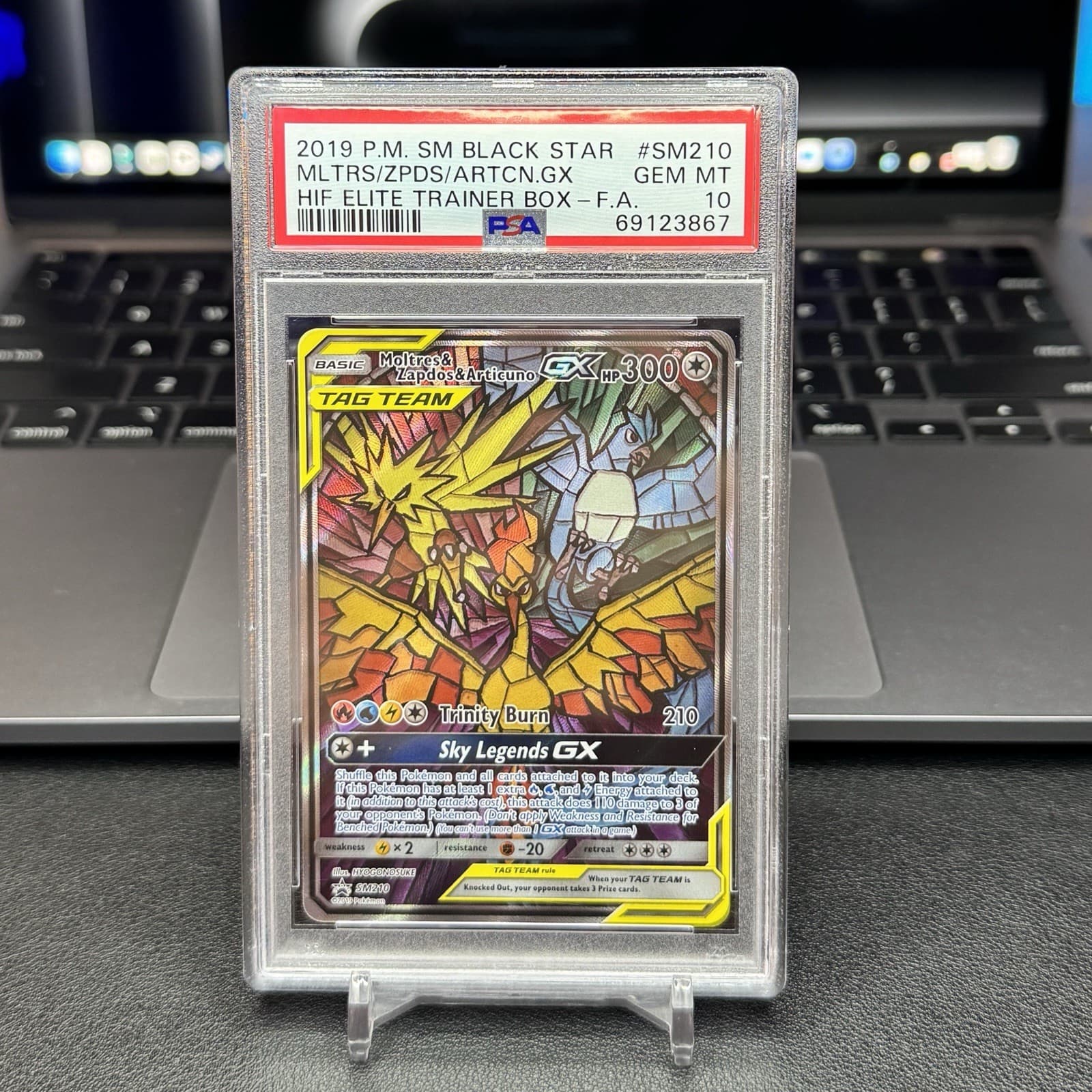 Pokémon Moltres & Zapdos & Articuno GX SM210 Holo Black Star Promo PSA 10 GEM MT