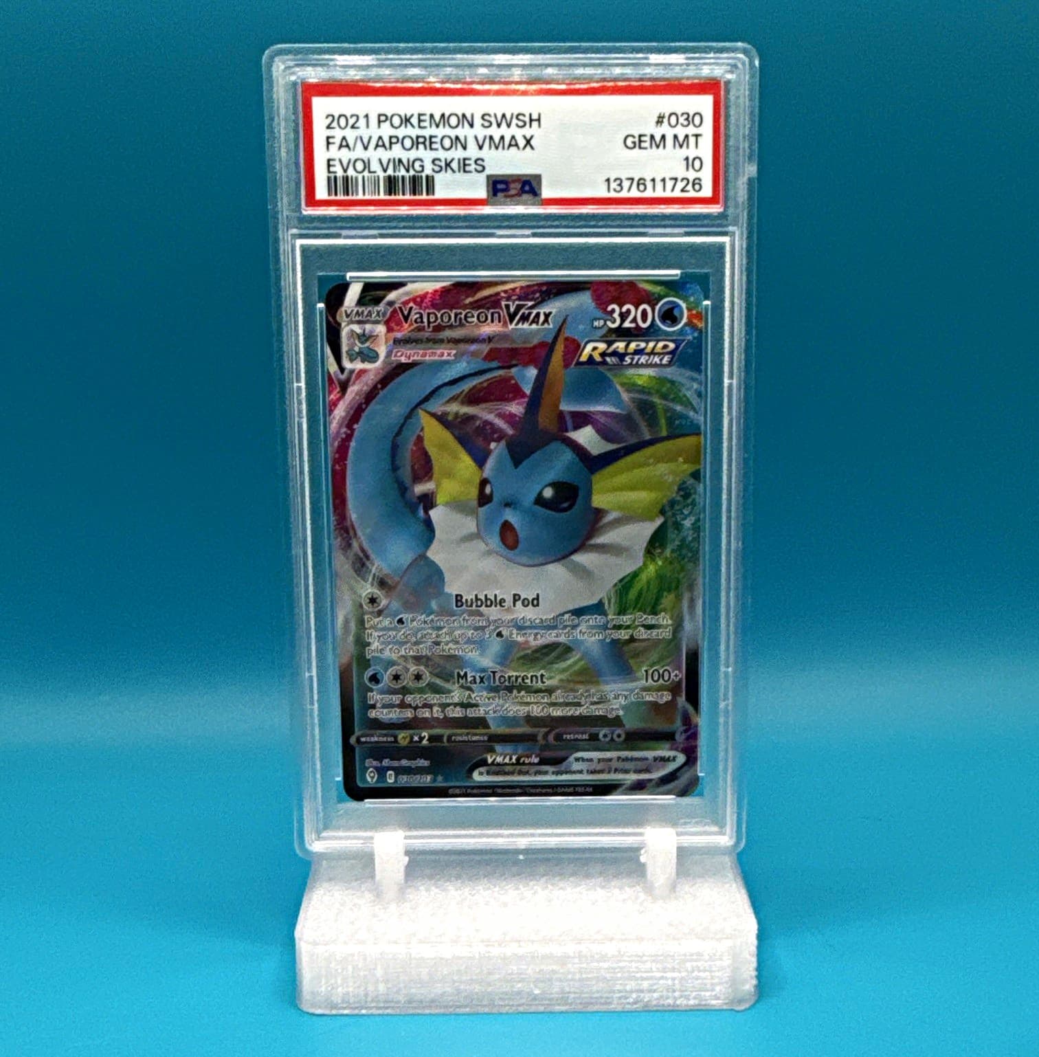 PSA 10 Vaporeon VMAX Holo Ultra Rare 030/203 Pokemon TCG Evolving Skies