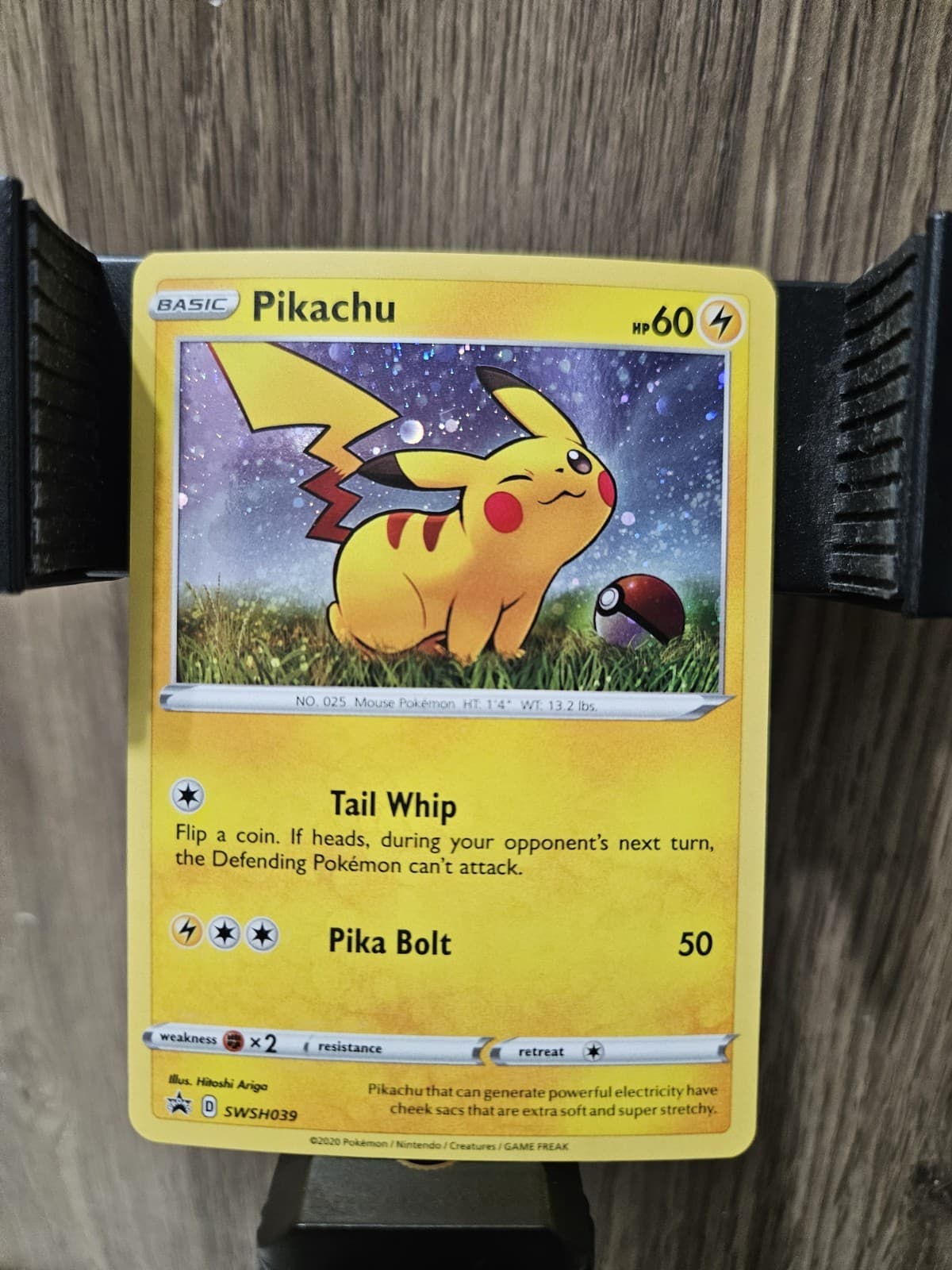 Pikachu SWSH039 Sword & Shield Black Star Promo Holo Pokemon Card