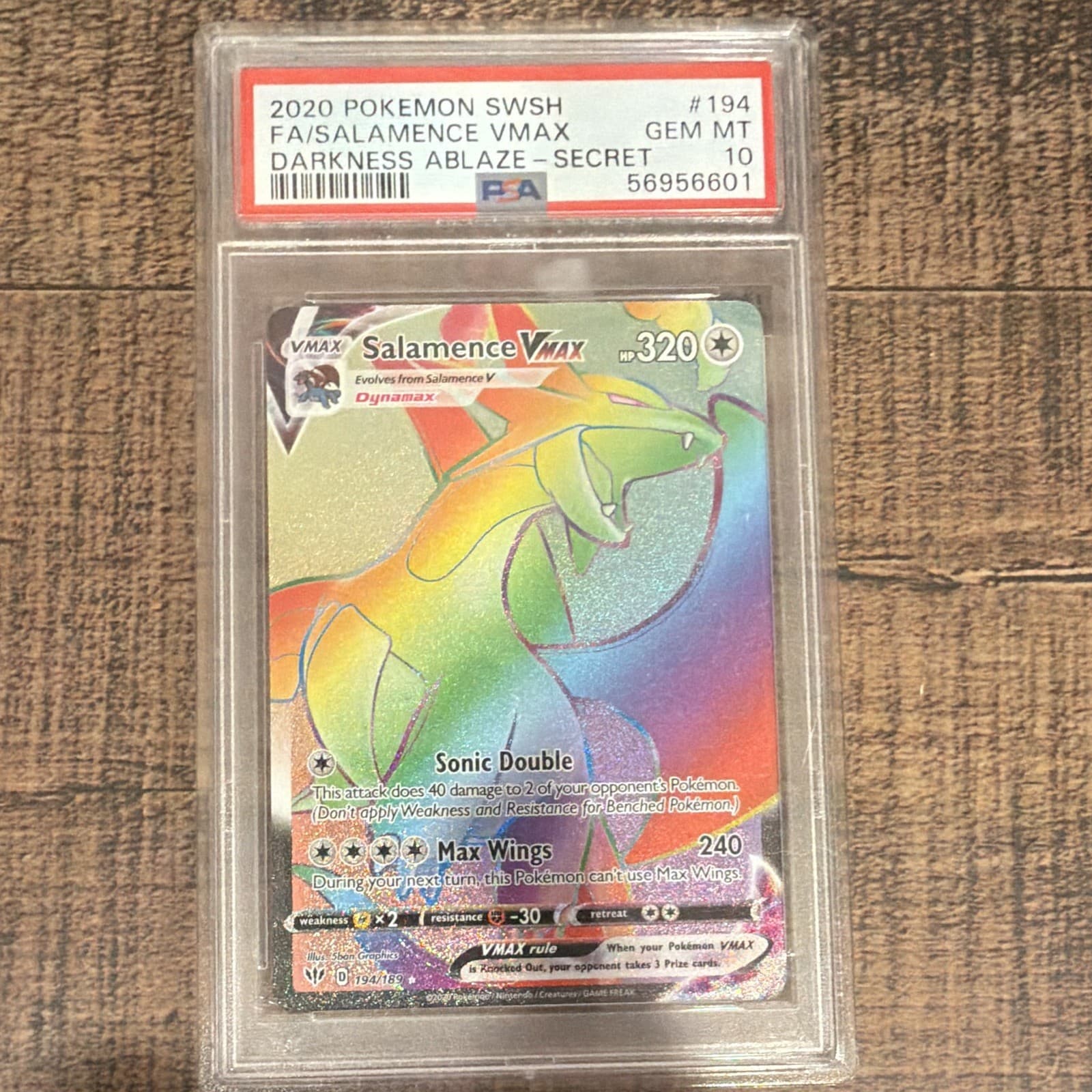 Pokemon TCG Salamence VMAX Secret Rare Full Art Holo PSA 10 194/189