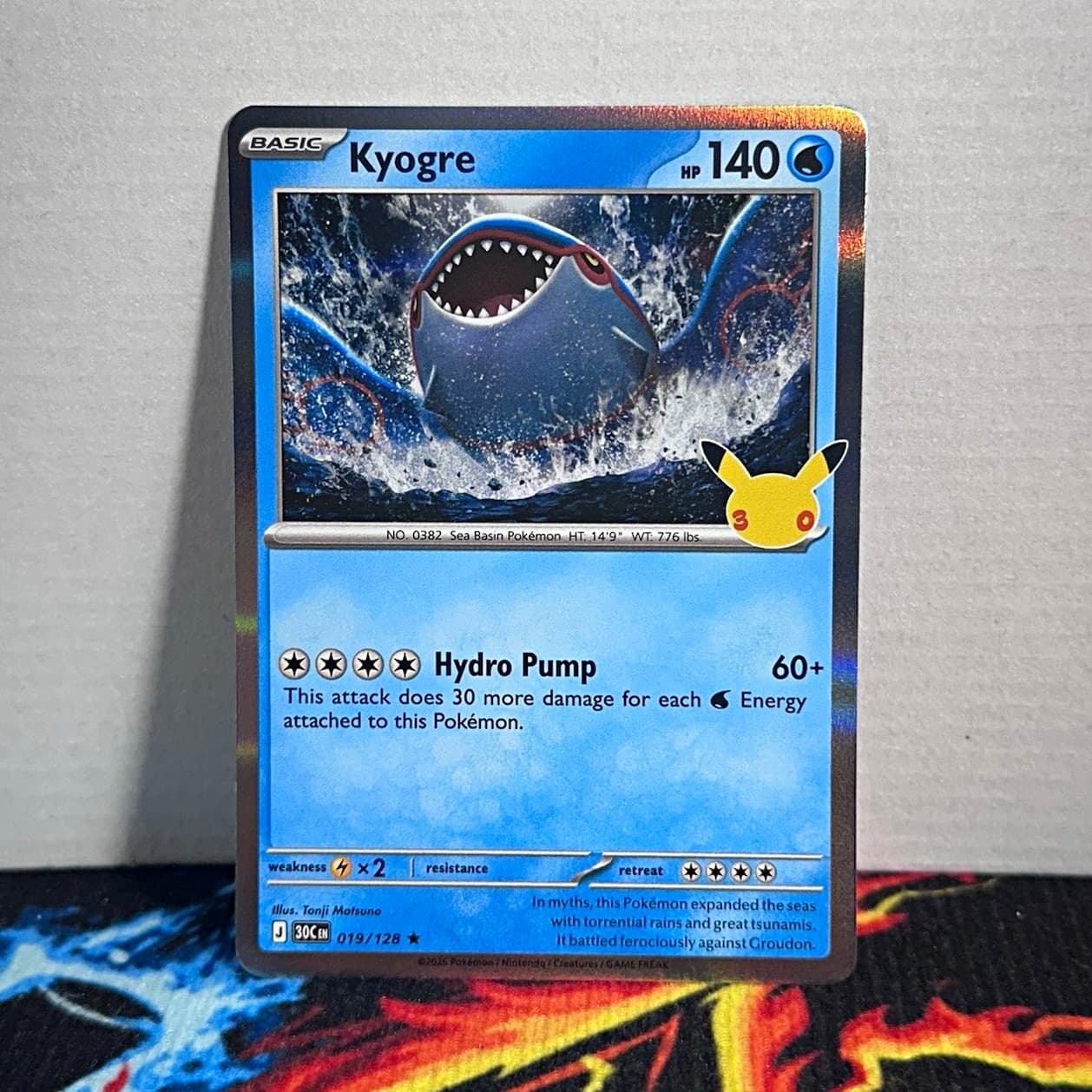 Kyogre, Pokémon 30th Celebration 019/128 Holo Rare, NM
