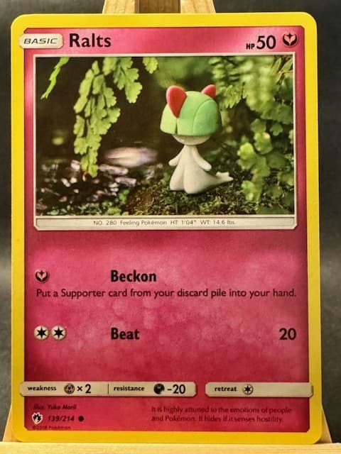 Ralts Yuka Morii Pokemon Trading Card Game SM - Lost Thunder 139/214 NM