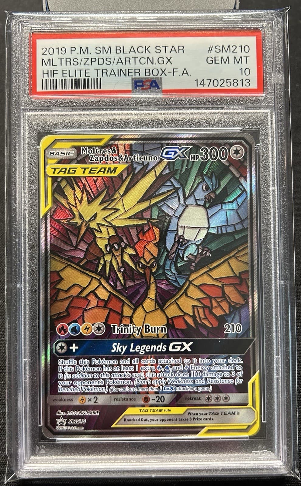 PSA 10 Moltres & Zapdos & Articuno GX SM210 Hidden Fates ETB Promo
