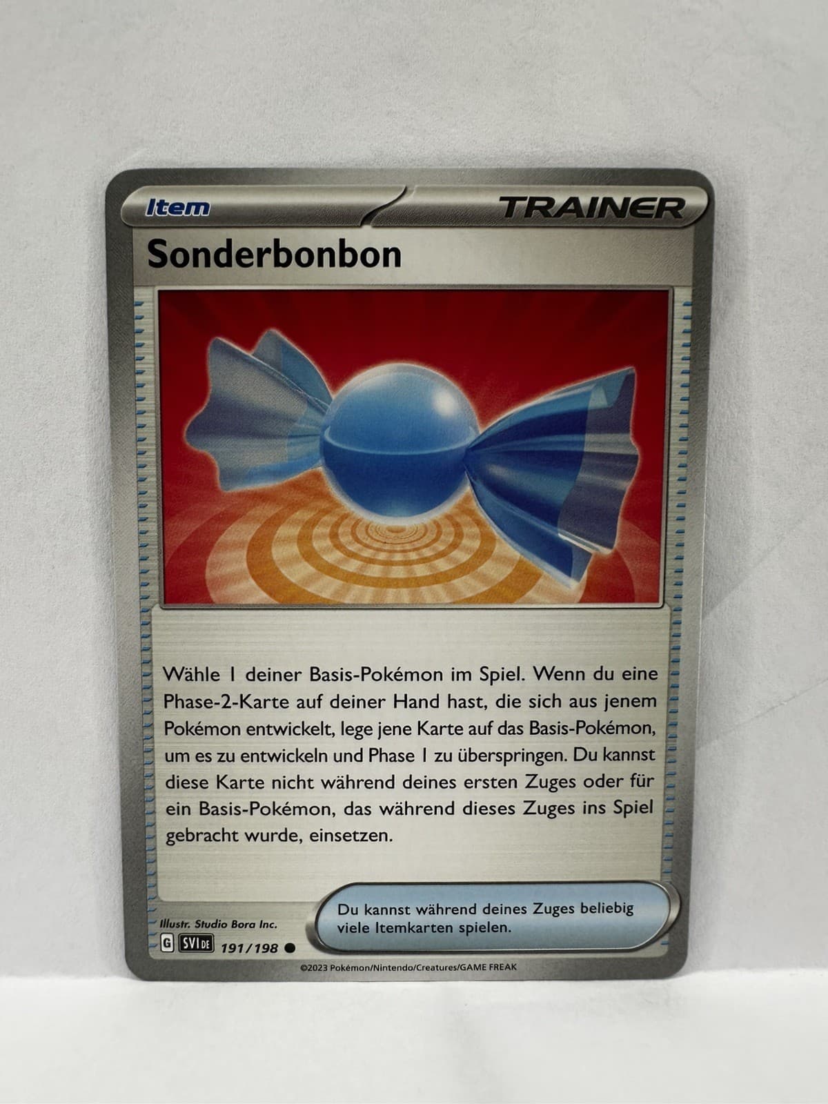 Pokémon Karte 2023 TCG Sonderbonbon 191/198 Karmesin und Purpur Deutsch