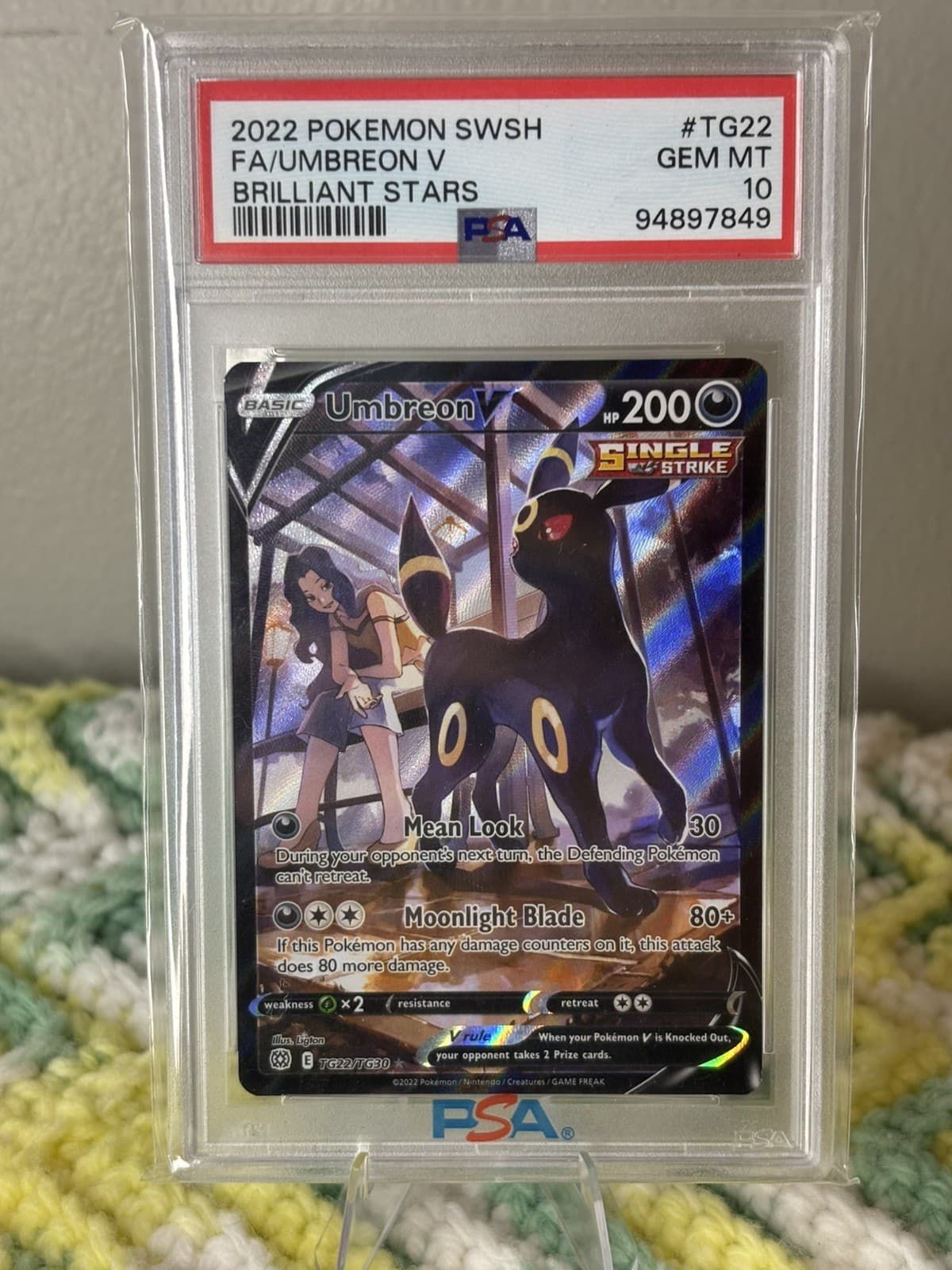 Umbreon V TG22/TG30 Swsh09: Brilliant Stars Trainer Gallery Holo PSA 10