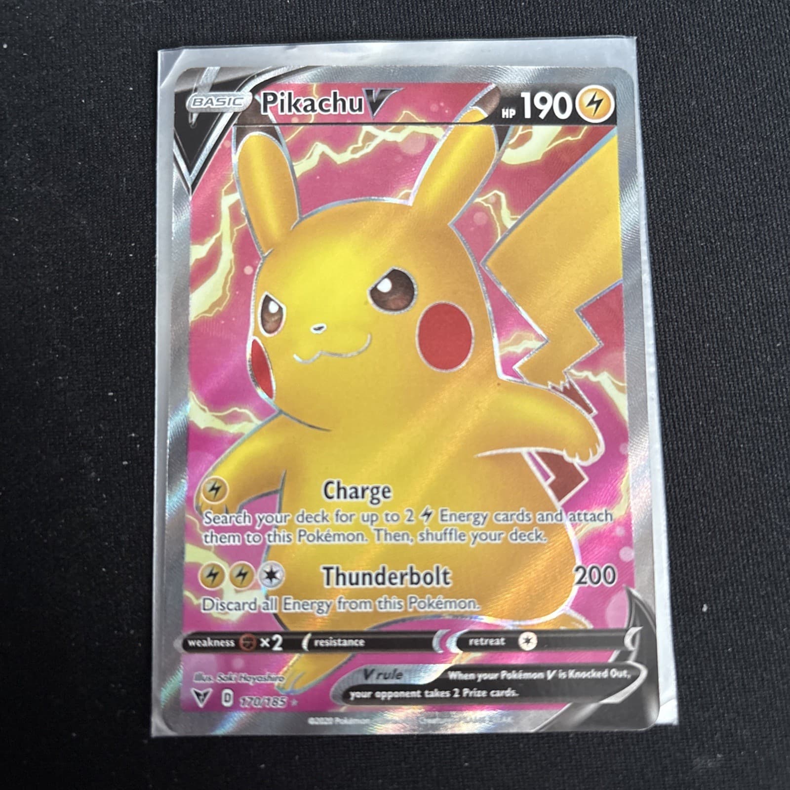 Pokemon TCG Pikachu V 170/185 Vivid Voltage Full Art Ultra Rare Holo Card MINT