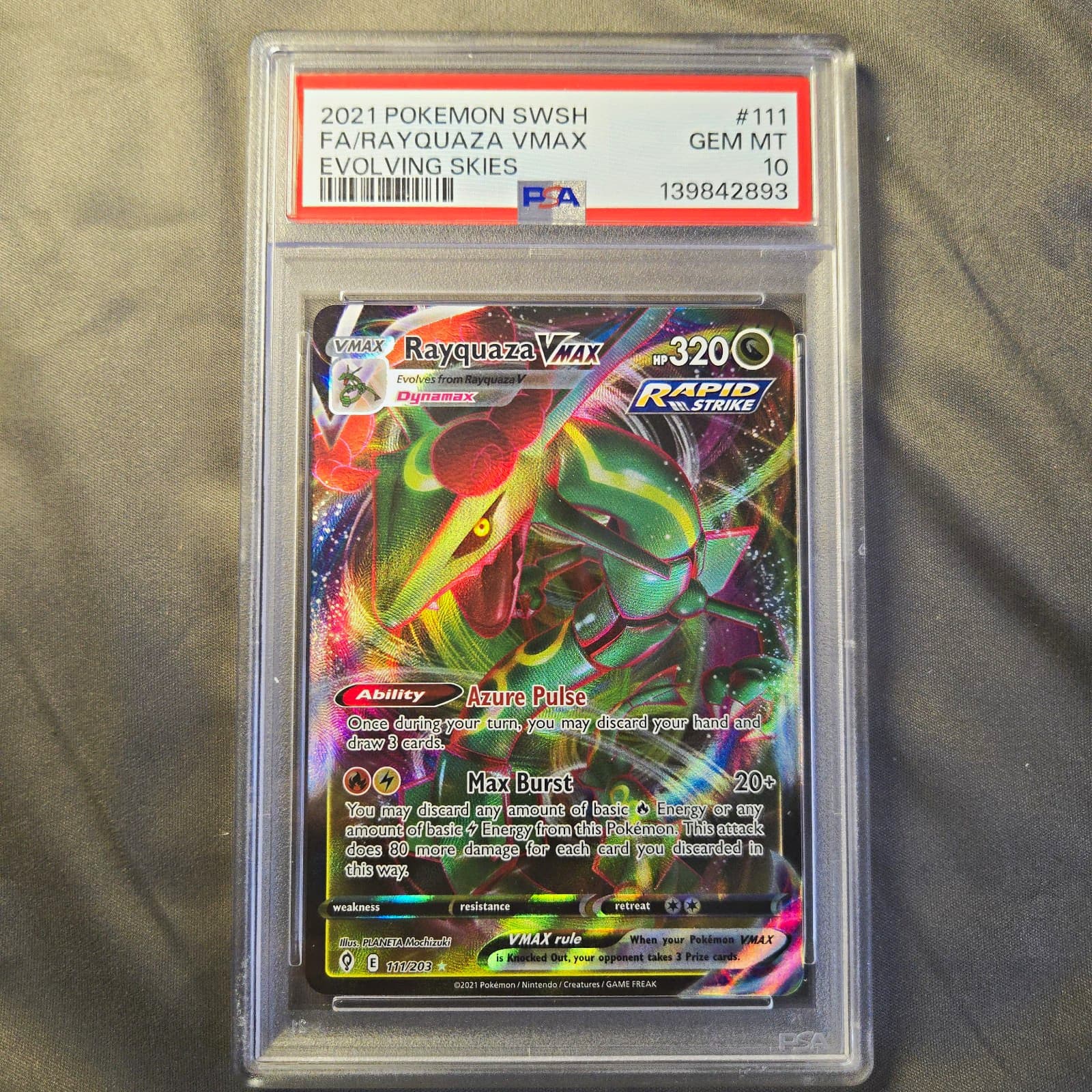 Pokemon Rayquaza VMAX 111/203 Evolving Skies 2021 Holo PSA 10