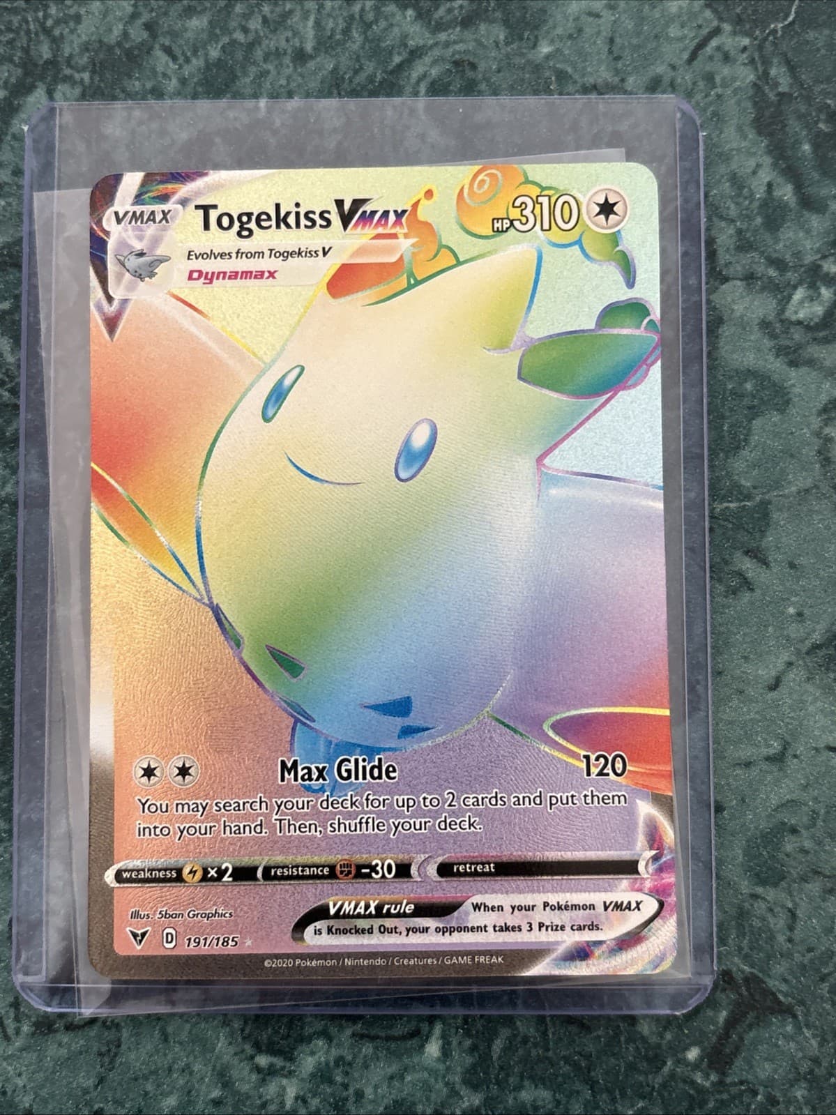 Togekiss VMAX Secret Rare Holofoil Card SWSH04: Vivid Voltage 191/185