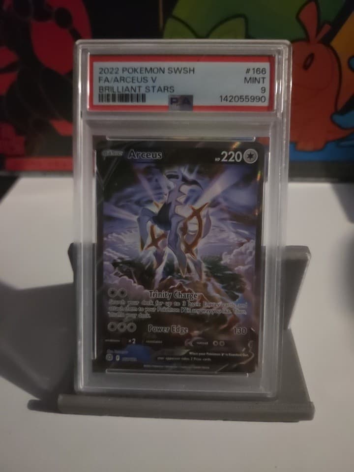 Pokemon TCG 2022 SWSH Brilliant Stars Arceus V Holo UR #166/172 PSA 9