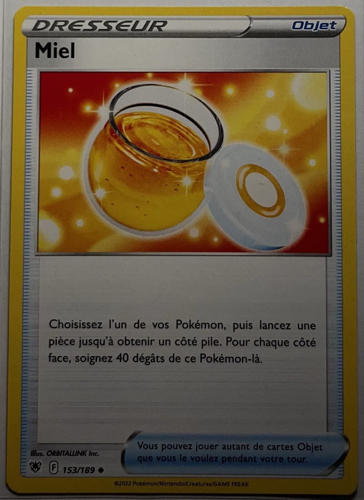 Miel 153/189 Peu Commune Astres Radieux 2022 Épée Et Bouclier