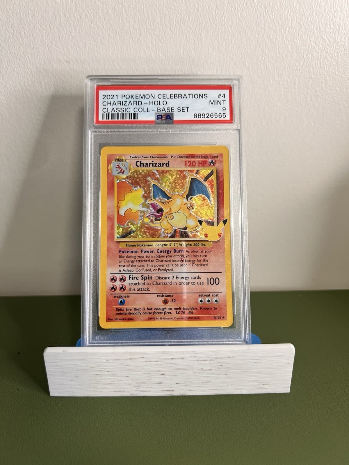 Pokemon Charizard Holo Celebrations Classic Coll. 4 PSA 9 Mint