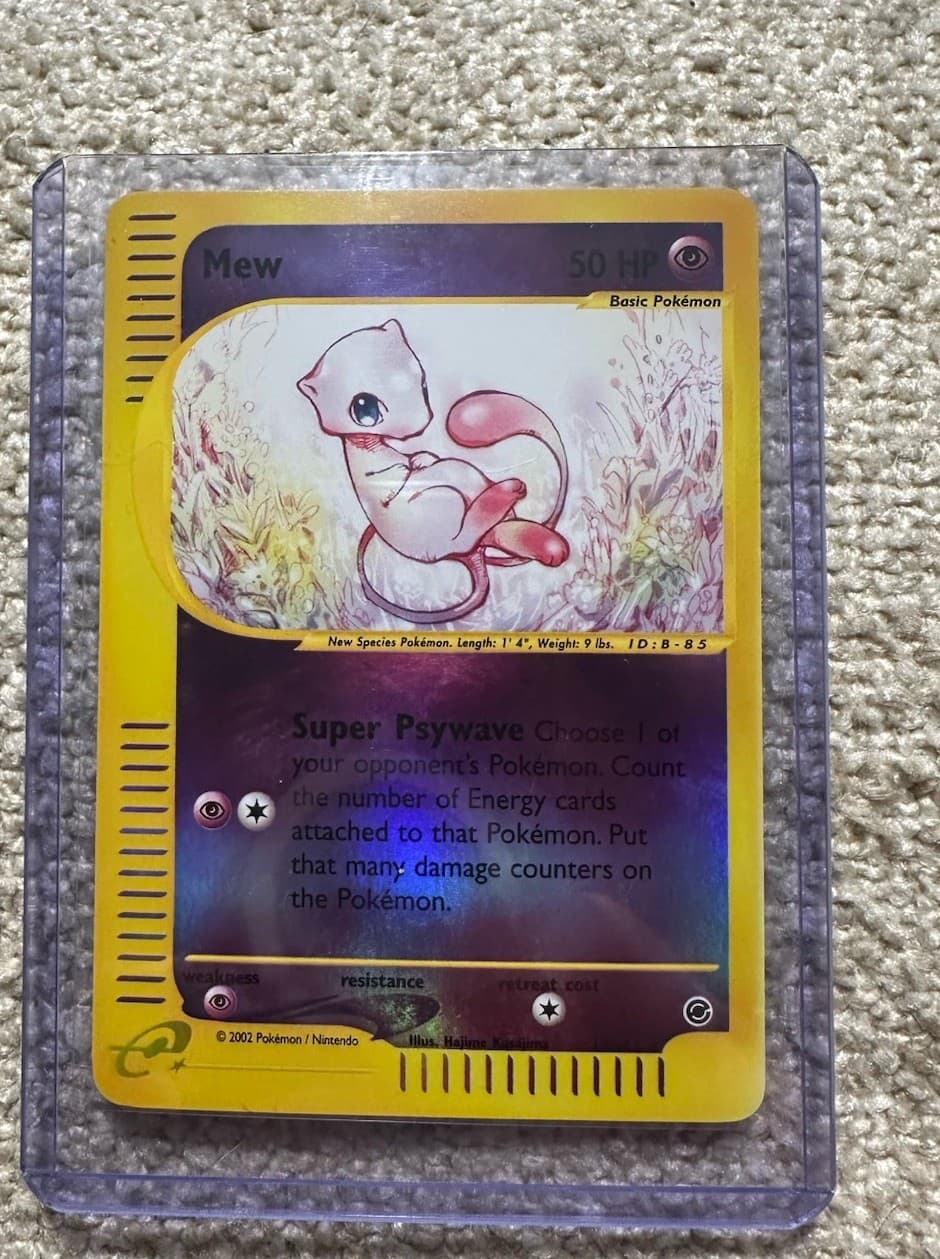 Pokémon Mew 50 HP Expedition Base Set Holo Rare 019/165 English 2002