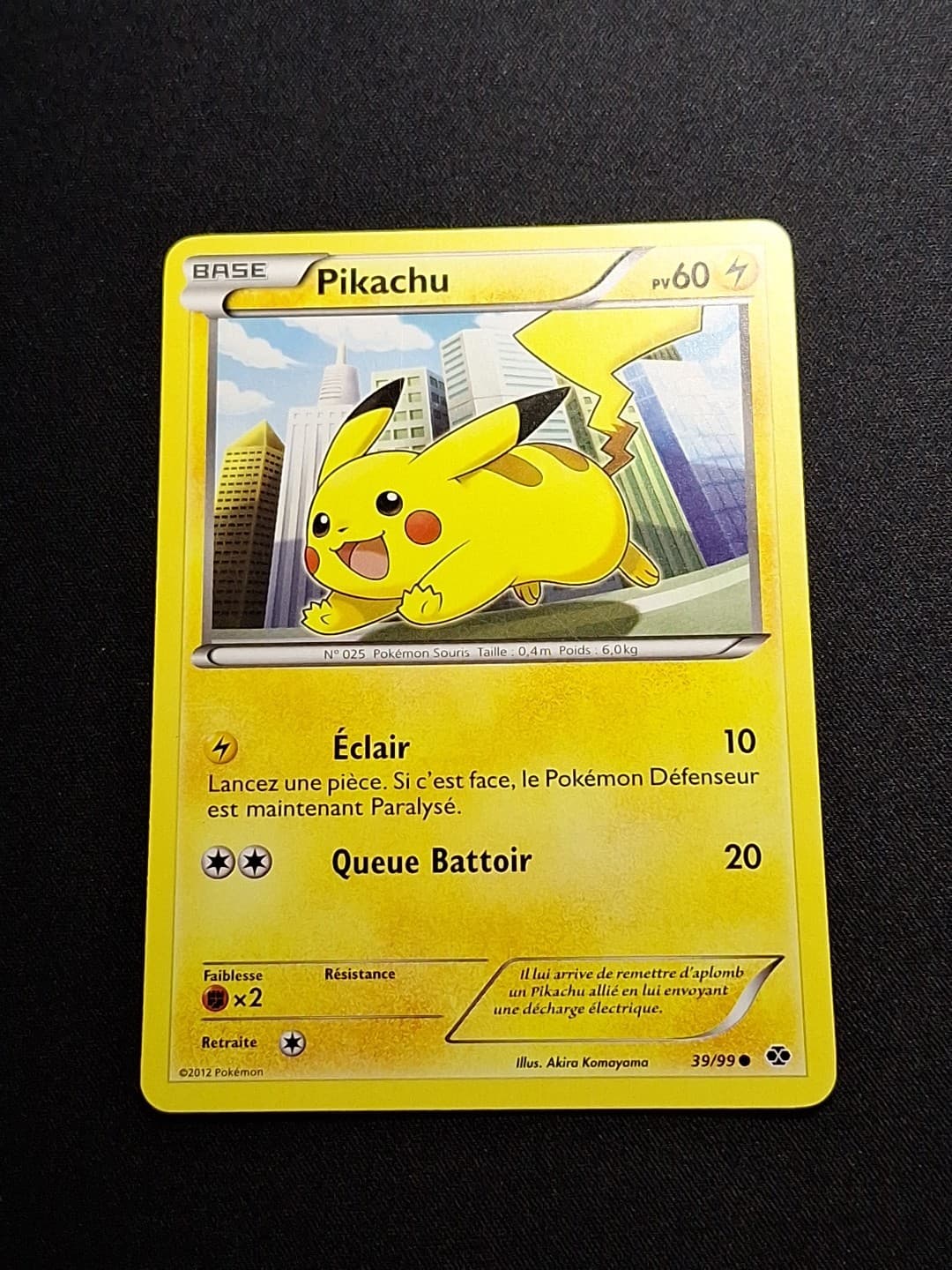 EXC NM Pikachu 39/99 NB Destinées Futures Carte Pokémon FR