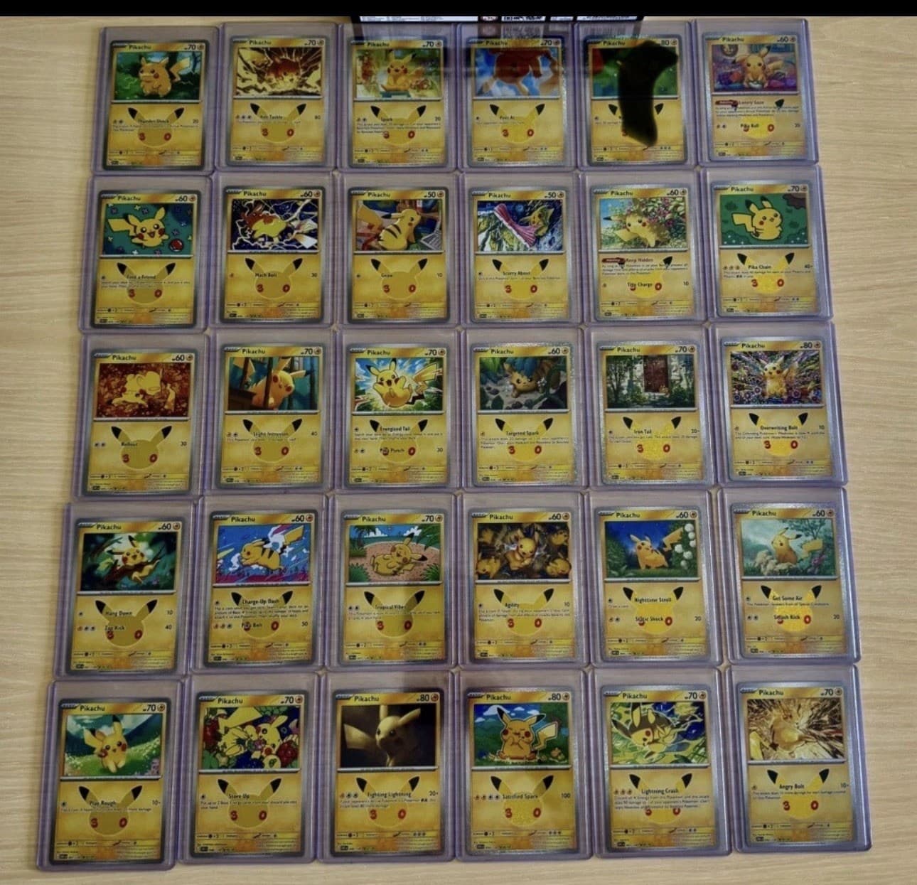 Pikachu 30th Anniversary Celebration Pokemon TCG Pikachu Holo (29 Cards)